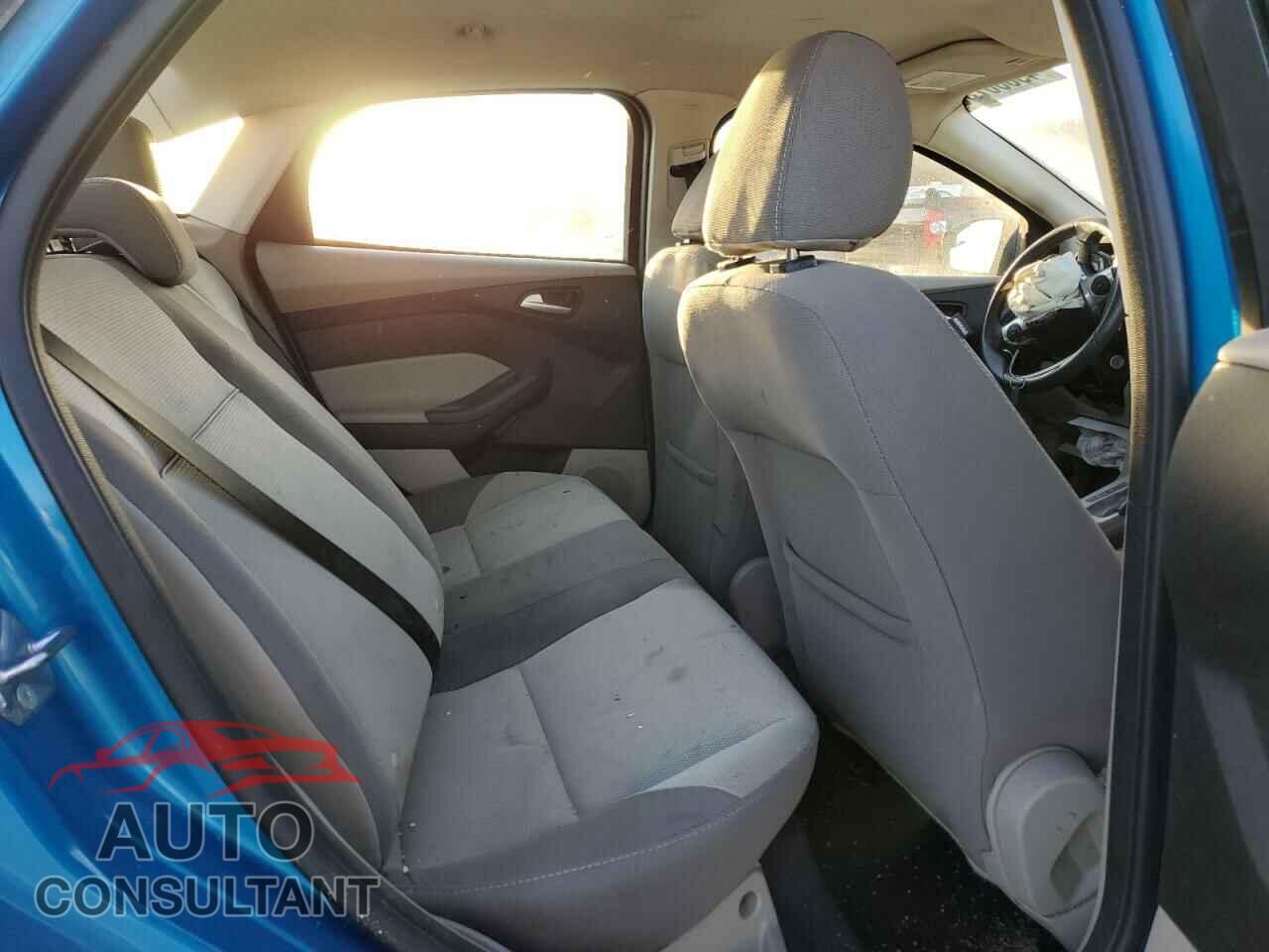 FORD FOCUS 2014 - 1FADP3F27EL460680