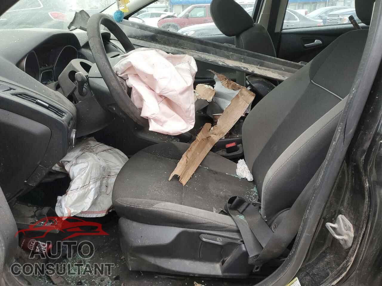 FORD FOCUS 2014 - 1FADP3F2XEL207224