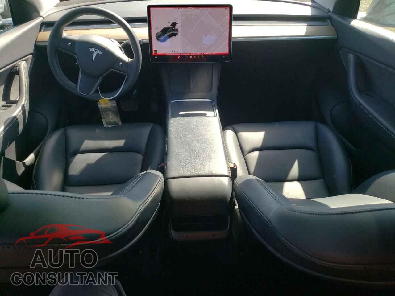 TESLA MODEL Y 2021 - 5YJYGDED1MF126540