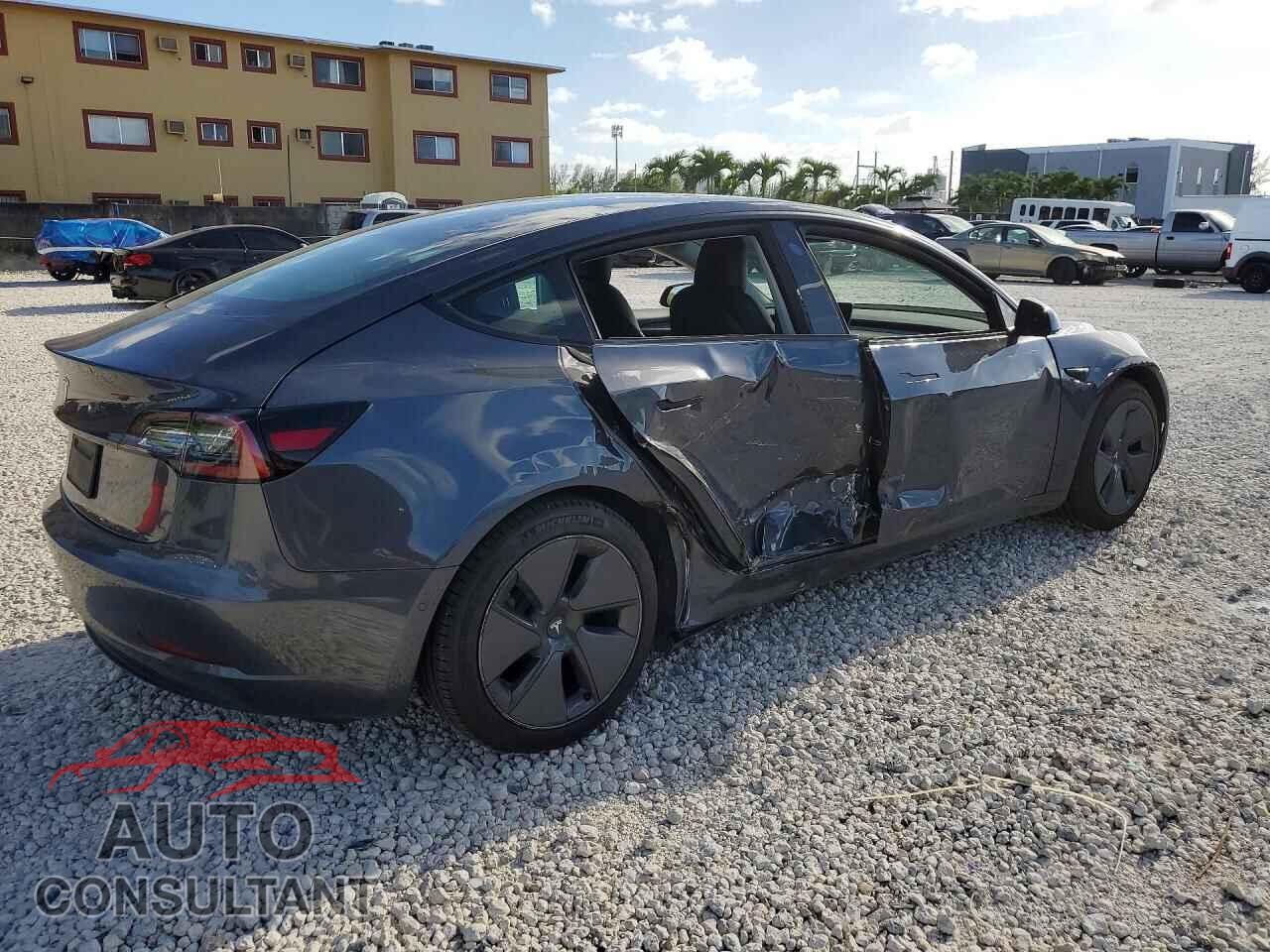 TESLA MODEL 3 2021 - 5YJ3E1EA5MF016451