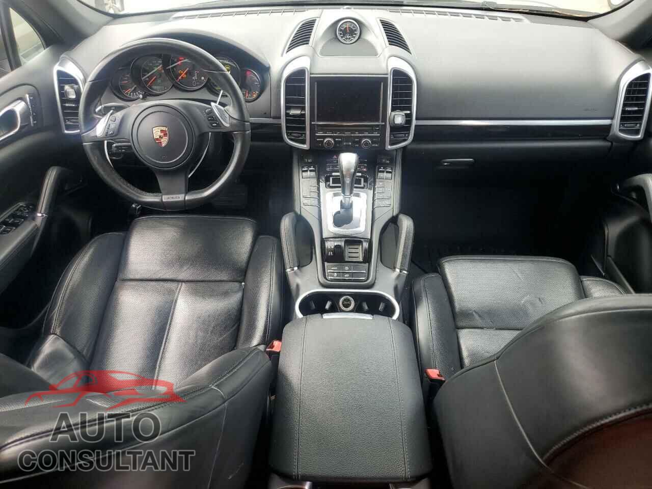PORSCHE CAYENNE 2012 - WP1AA2A2XCLA09027