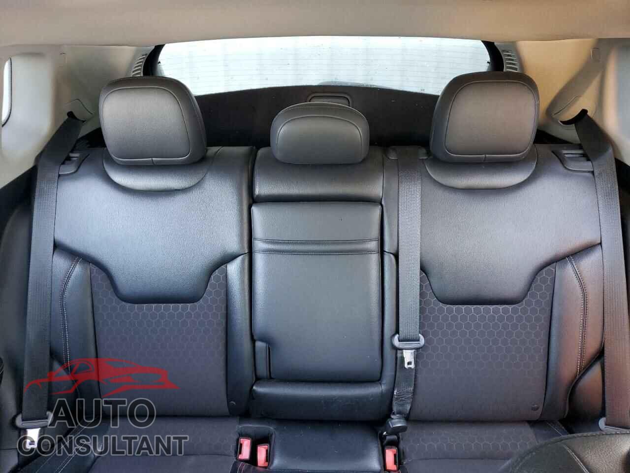 JEEP COMPASS 2017 - 3C4NJCBB6HT669441