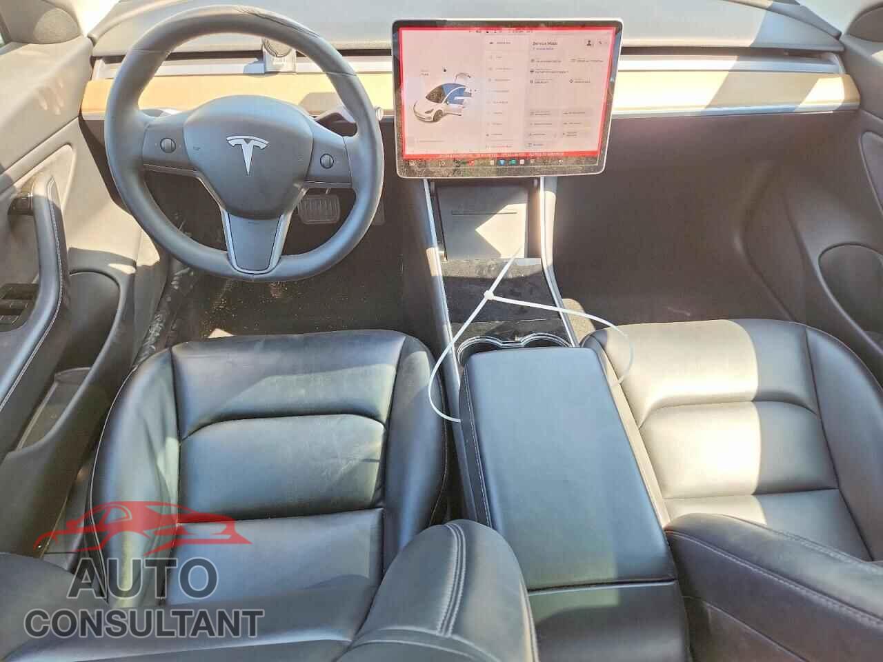 TESLA MODEL 3 2019 - 5YJ3E1EB9KF515730