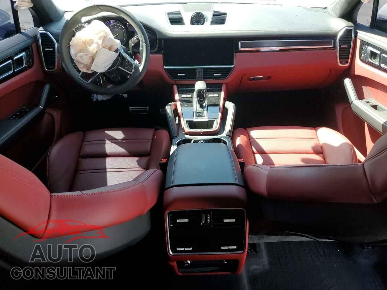 PORSCHE CAYENNE 2023 - WP1BG2AY3PDA33113