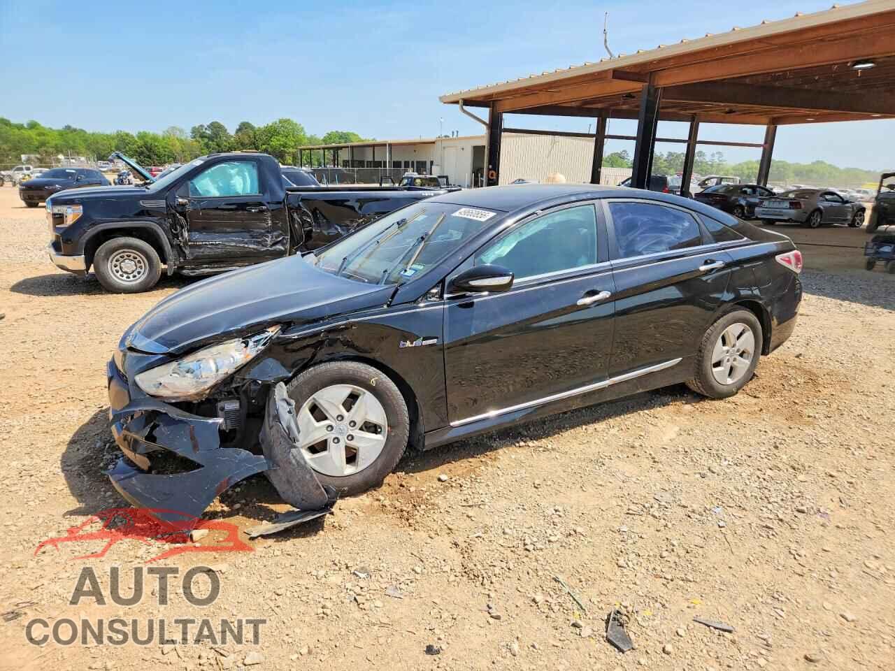 HYUNDAI SONATA 2011 - KMHEC4A48BA011035