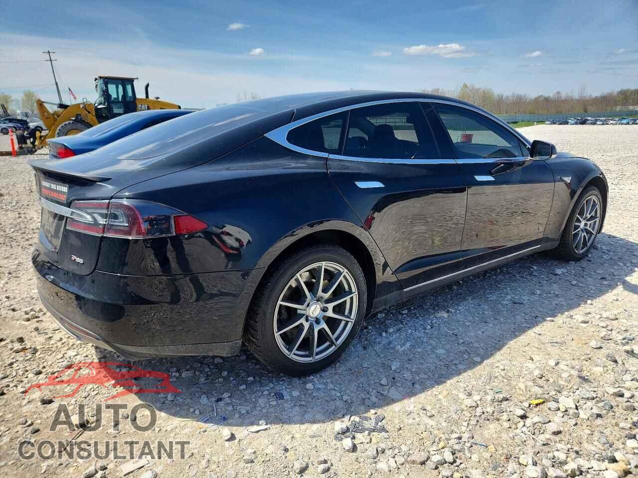TESLA MODEL S 2013 - 5YJSA1DP9DFP06569