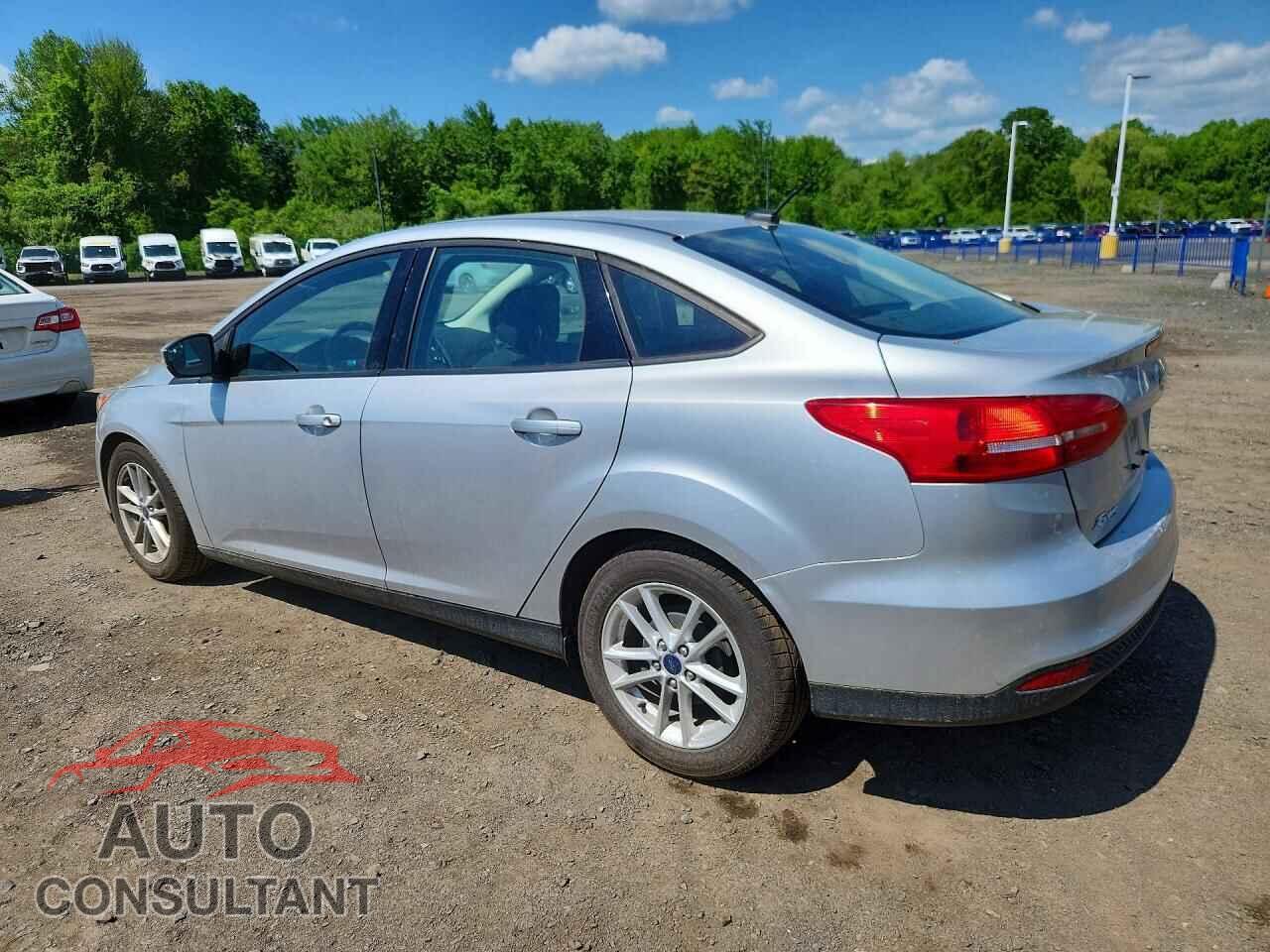FORD FOCUS 2017 - 1FADP3F22HL200949