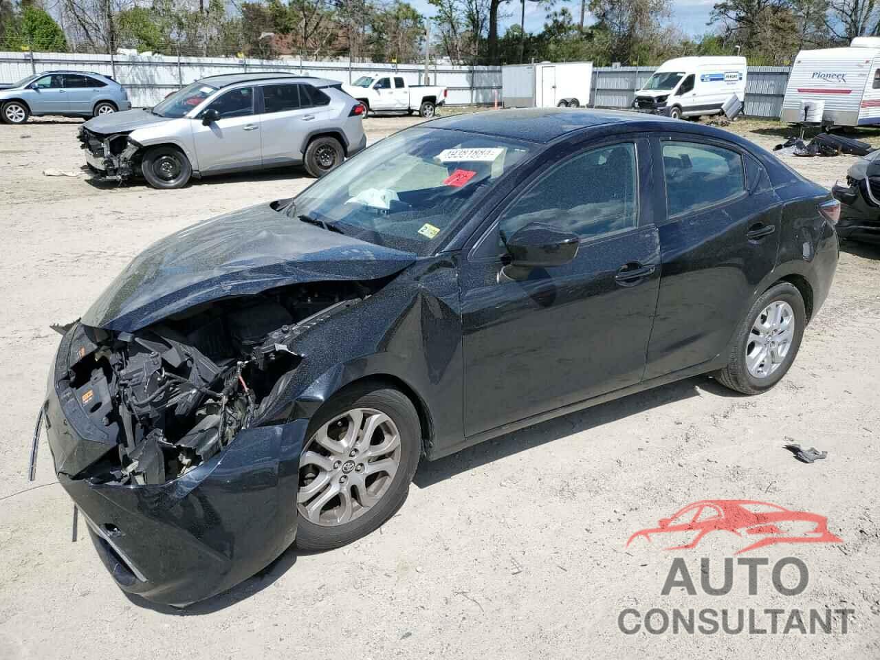 TOYOTA YARIS 2017 - 3MYDLBYV1HY172416