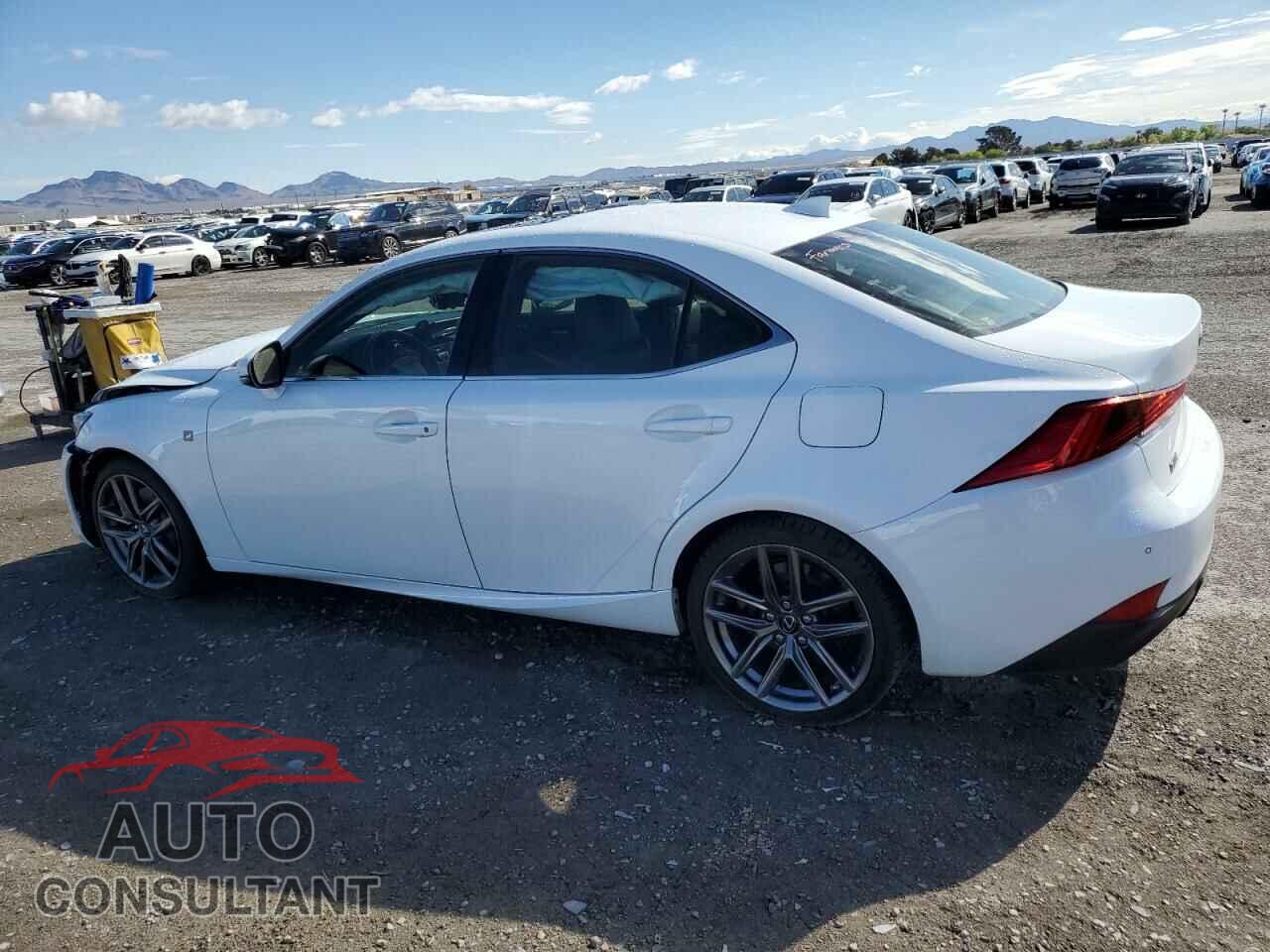 LEXUS IS 2018 - JTHBA1D23J5073504