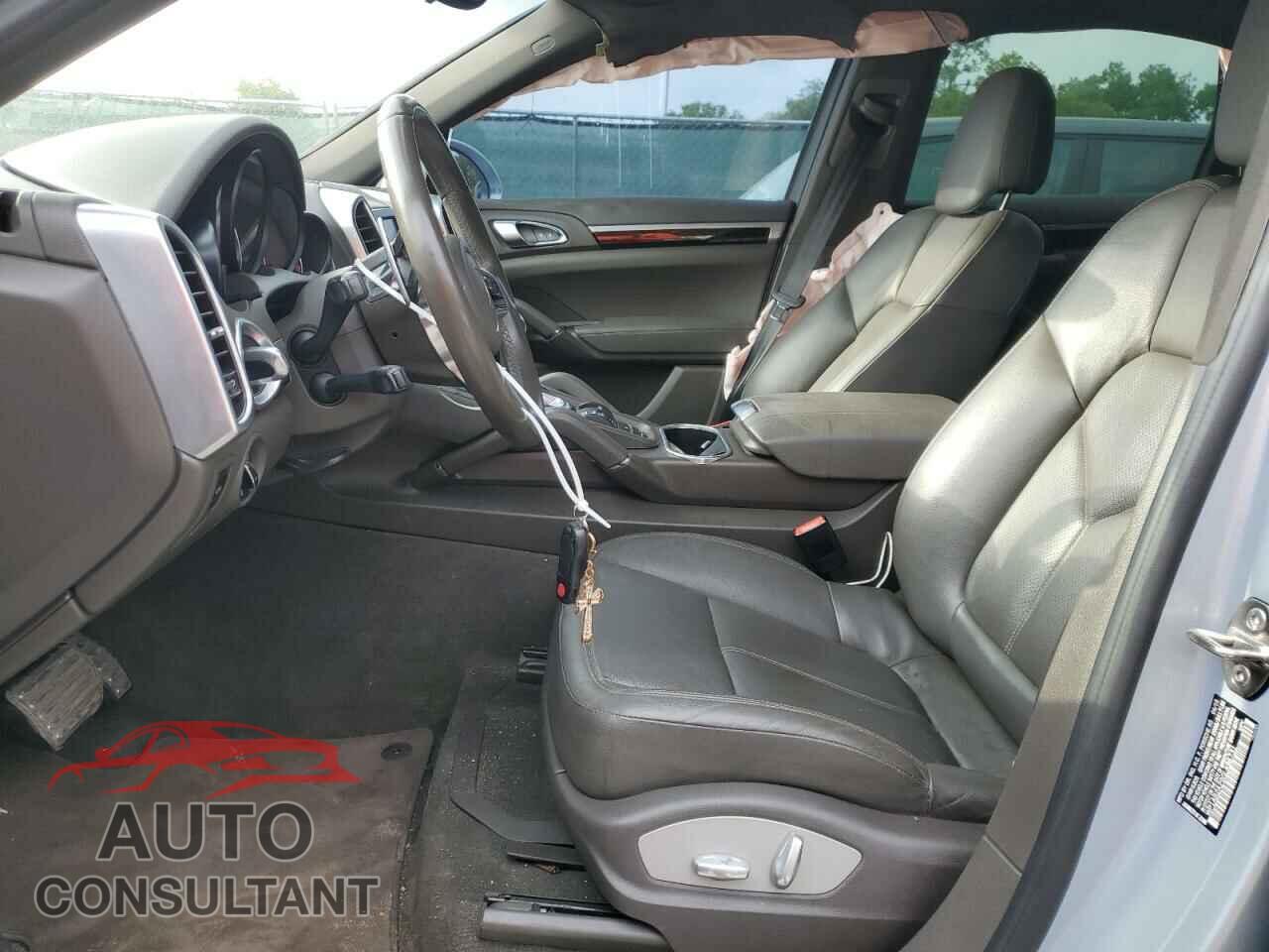 PORSCHE CAYENNE 2016 - WP1AB2A29GLA96731