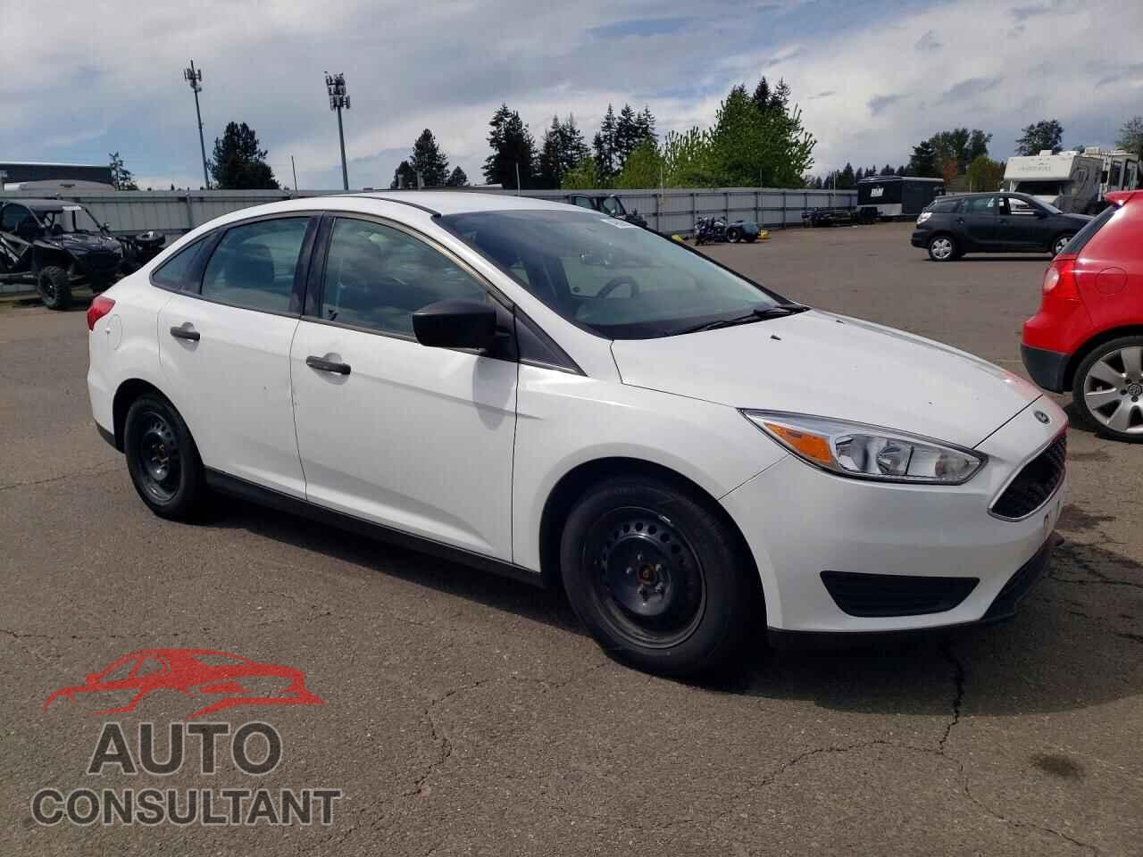 FORD FOCUS 2018 - 1FADP3E28JL244963