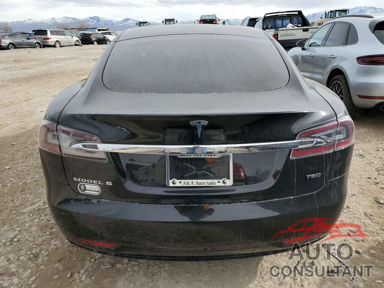 TESLA MODEL S 2018 - 5YJSA1E27JF281545