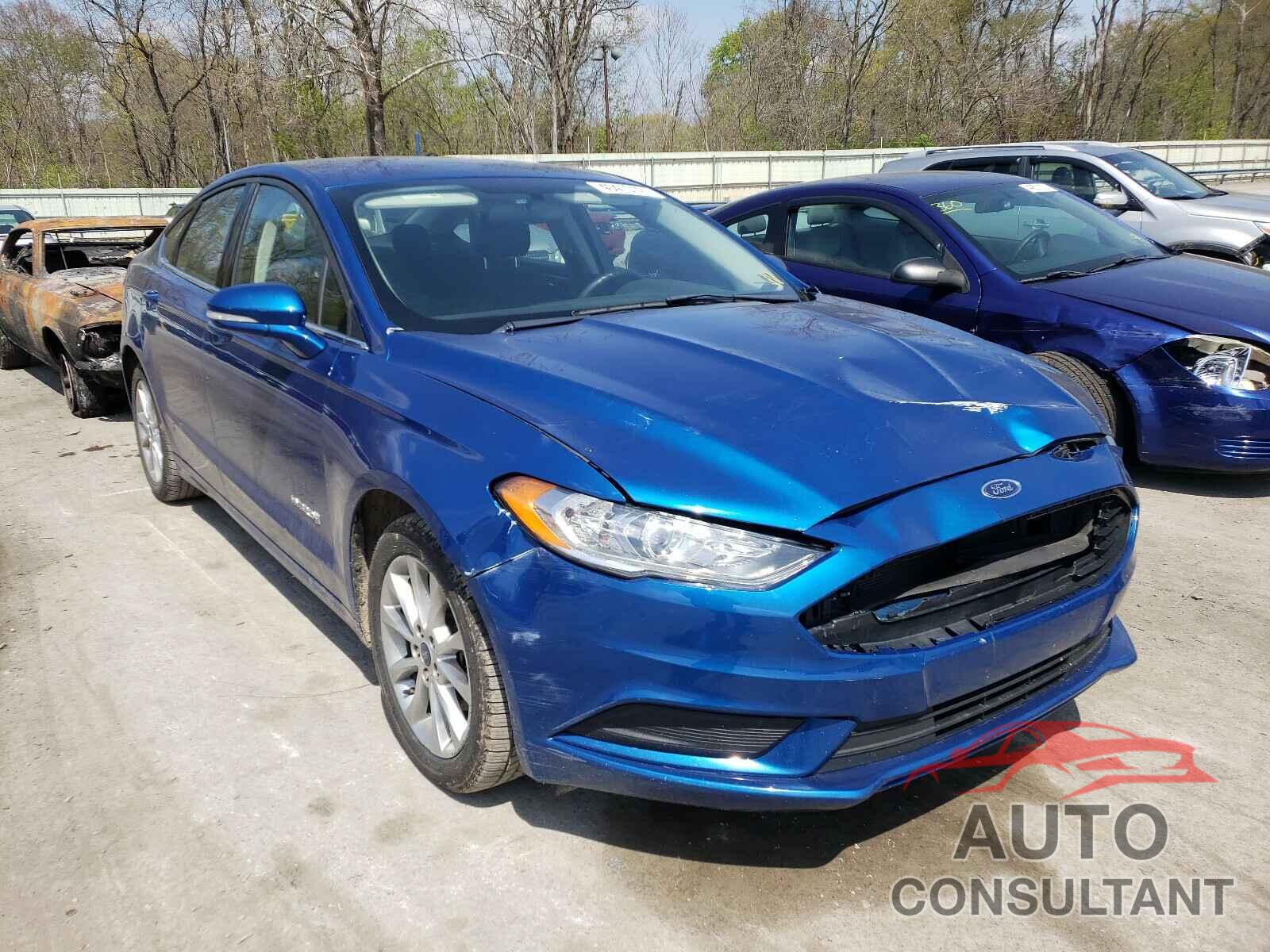 FORD FUSION 2017 - 3FA6P0LUXHR300666
