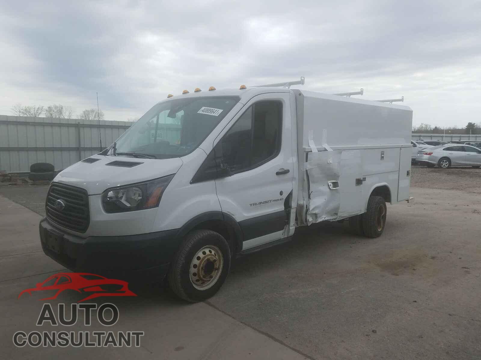 FORD TRANSIT CO 2017 - 1FDBF6PM5HKB55903