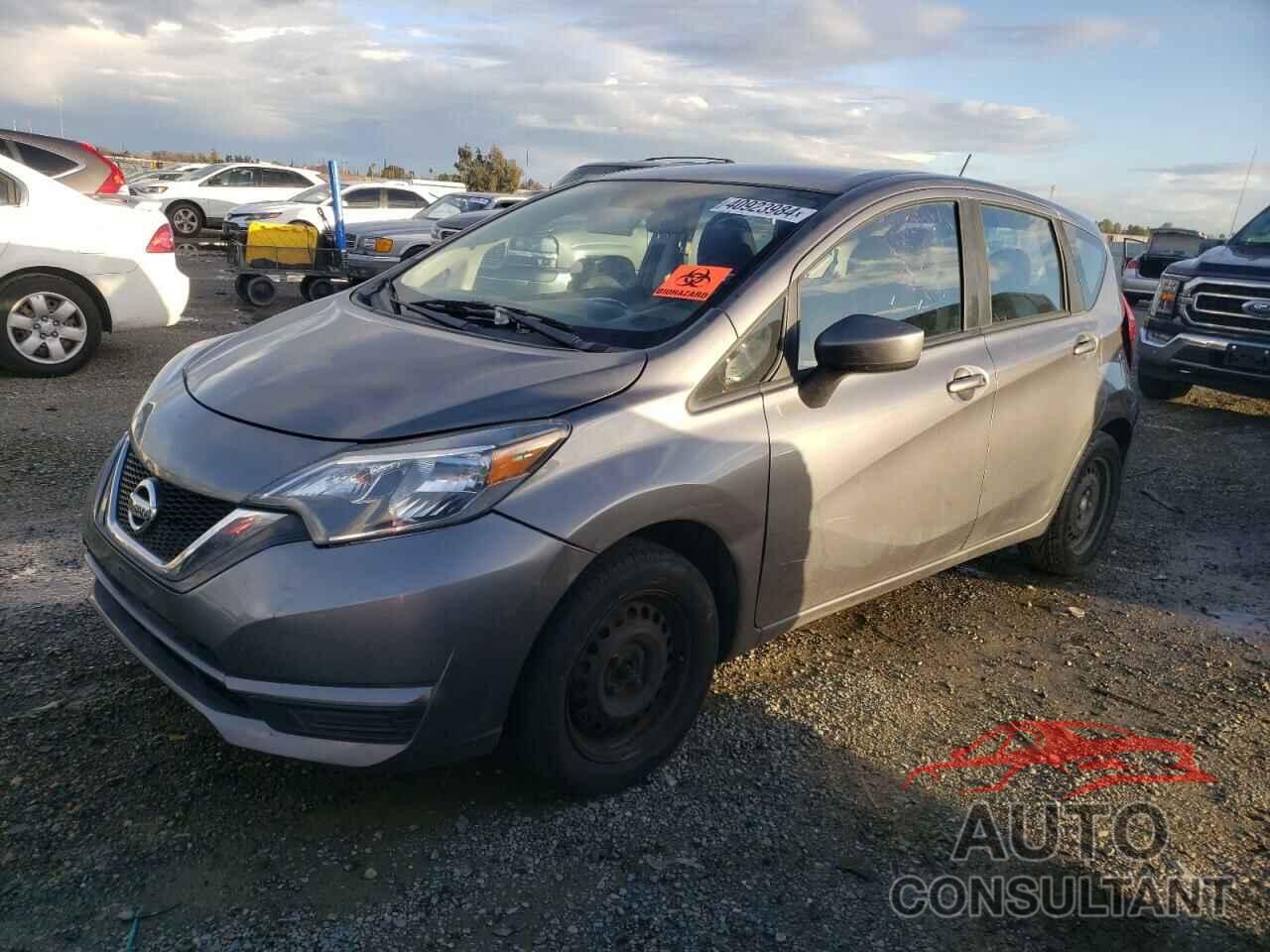 NISSAN VERSA 2018 - 3N1CE2CP5JL368619