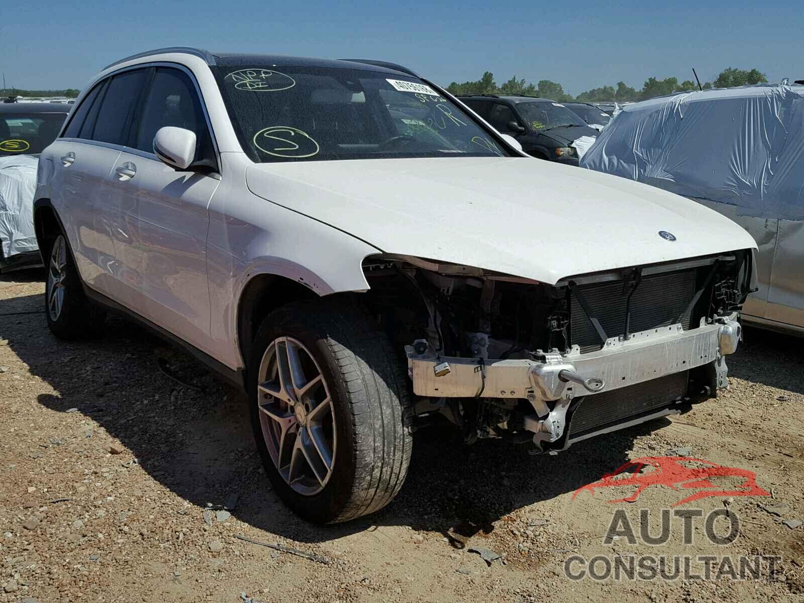MERCEDES-BENZ GLC 300 4MATIC 2016 - WDC0G4KBXGF035809