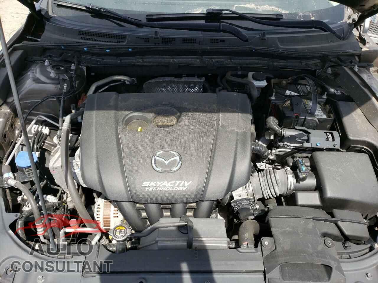 MAZDA 3 2017 - 3MZBN1V70HM100305