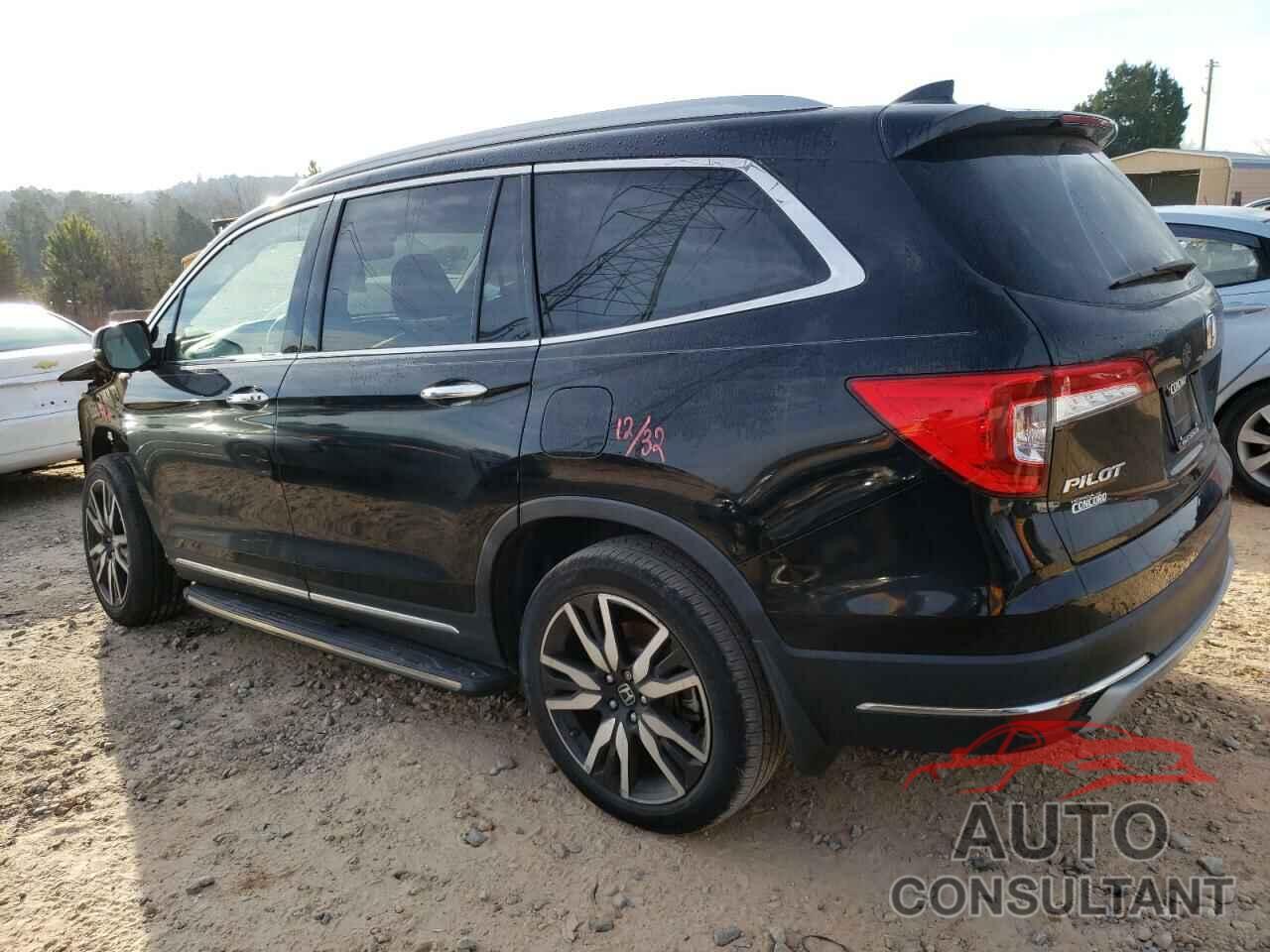 HONDA PILOT 2020 - 5FNYF5H66LB013705