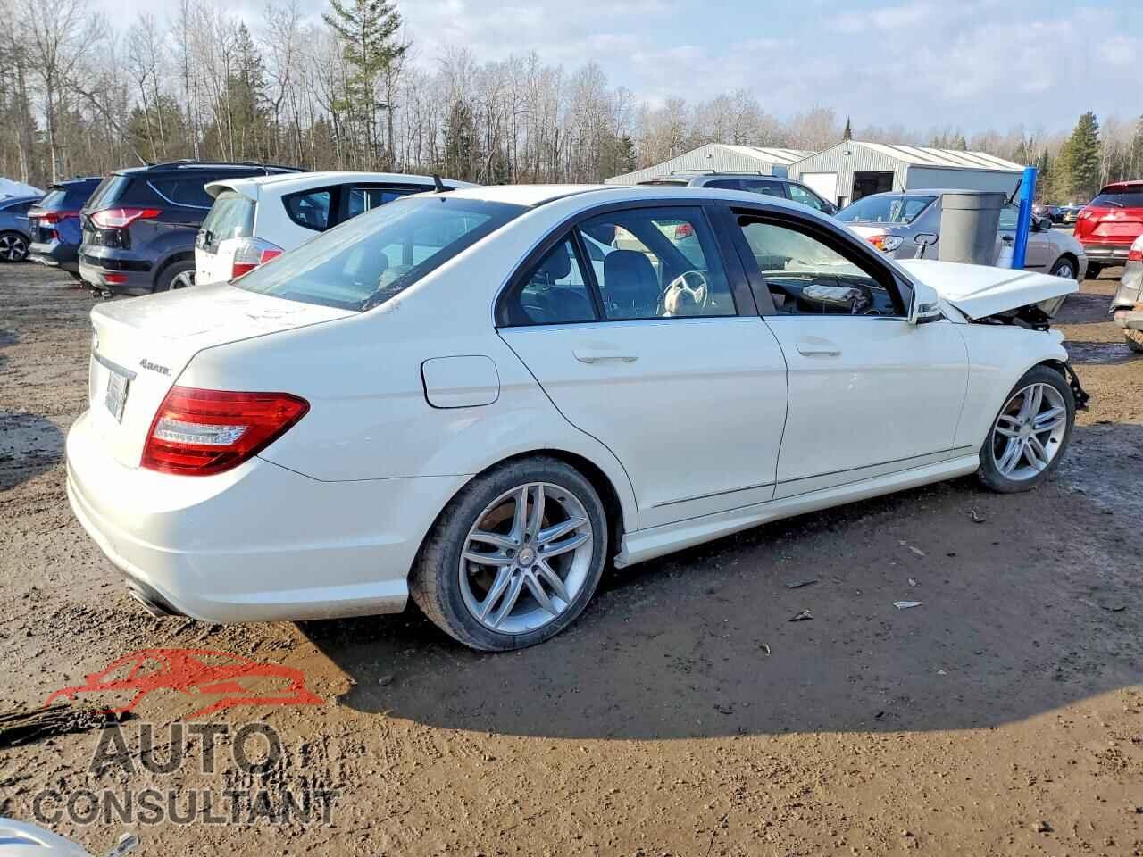 MERCEDES-BENZ C-CLASS 2012 - WDDGF8FB0CF916799