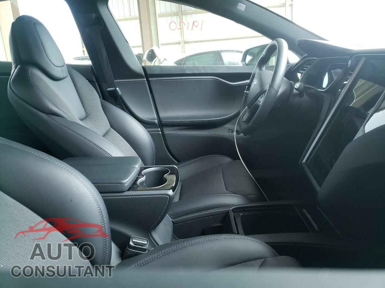 TESLA MODEL S 2018 - 5YJSA1E22JF295711