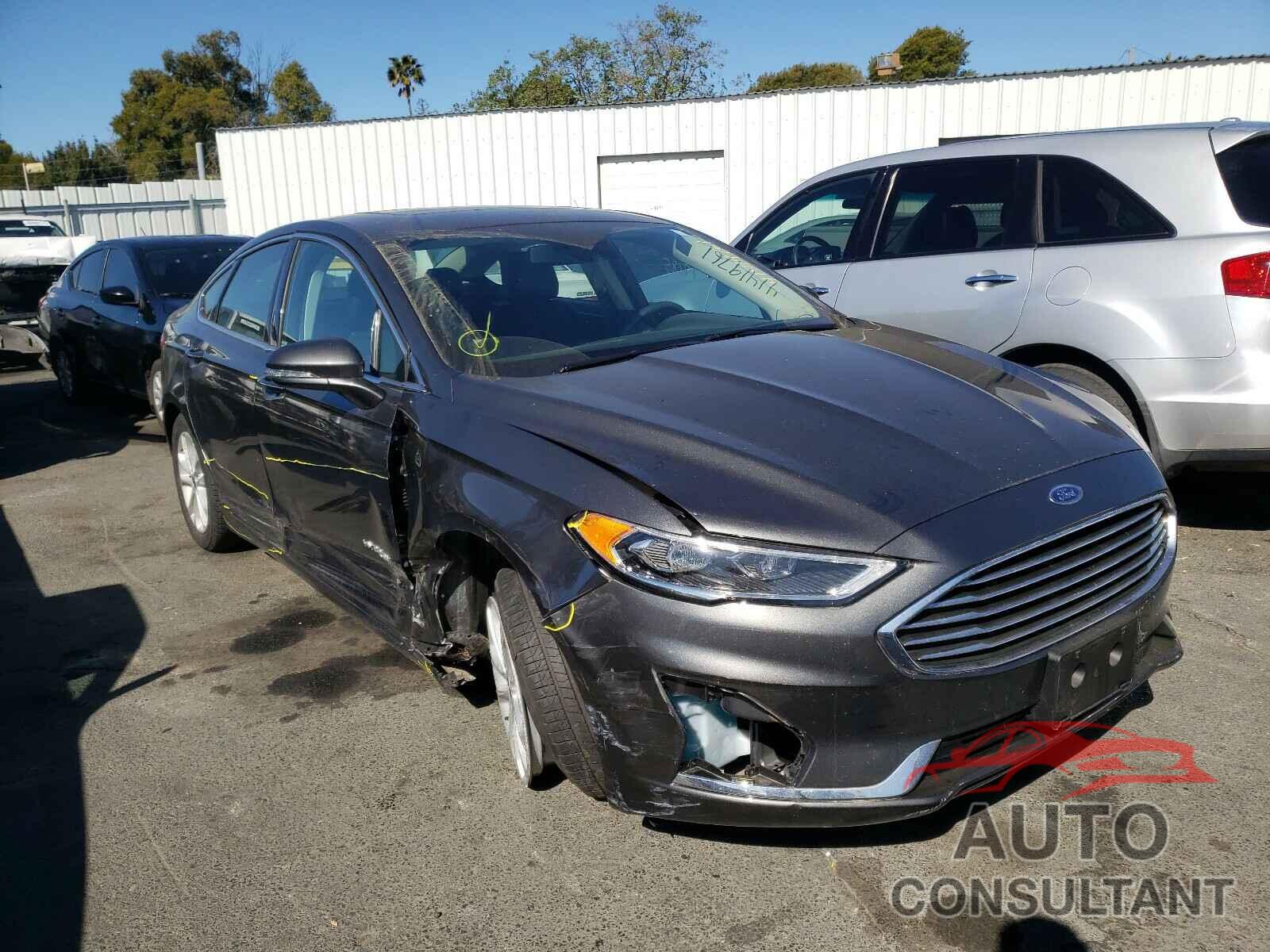 FORD FUSION 2019 - 3FA6P0MU9KR135988