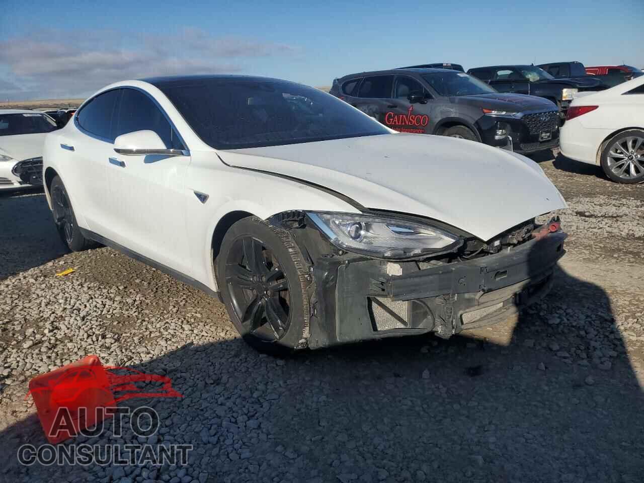 TESLA MODEL S 2015 - 5YJSA1S23FF094301
