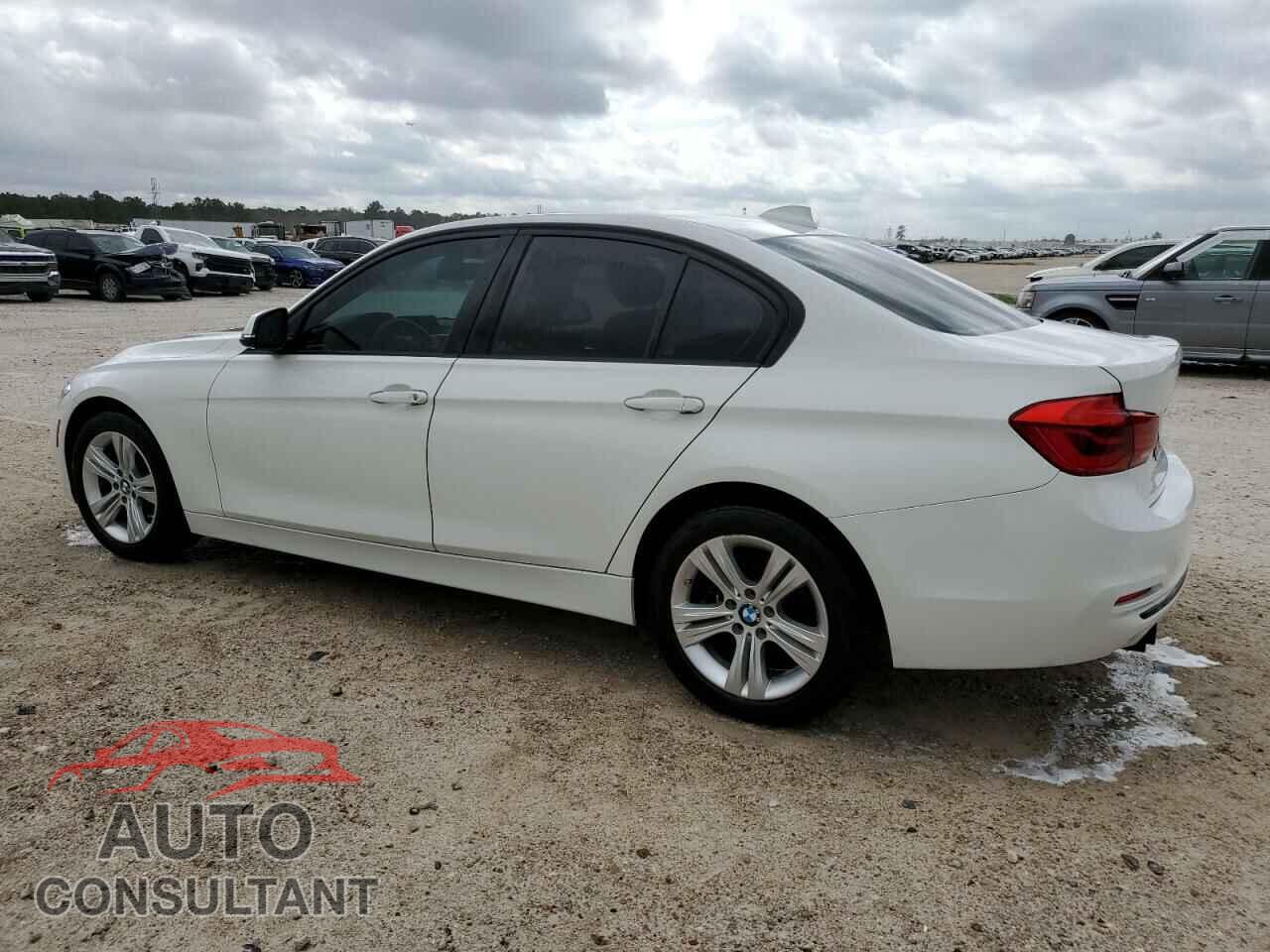 BMW 3 SERIES 2016 - WBA8E9G58GNU28077