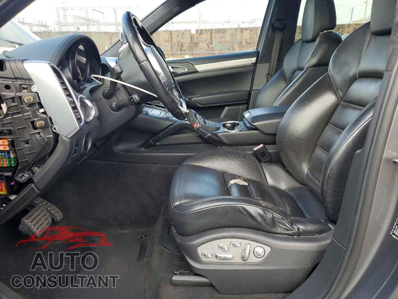 PORSCHE CAYENNE 2011 - WP1AC2A23BLA81809