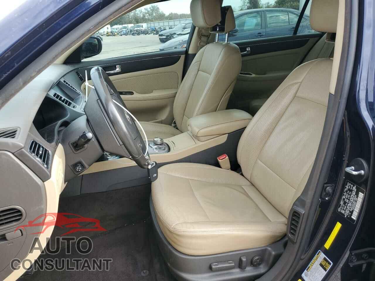 HYUNDAI GENESIS 2011 - KMHGC4DE2BU138438
