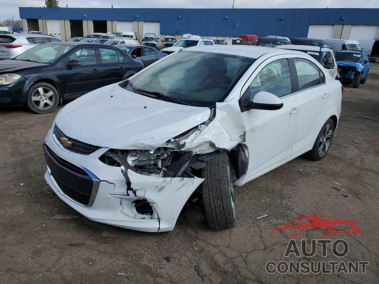 CHEVROLET SONIC 2017 - 1G1JF5SB0H4148063