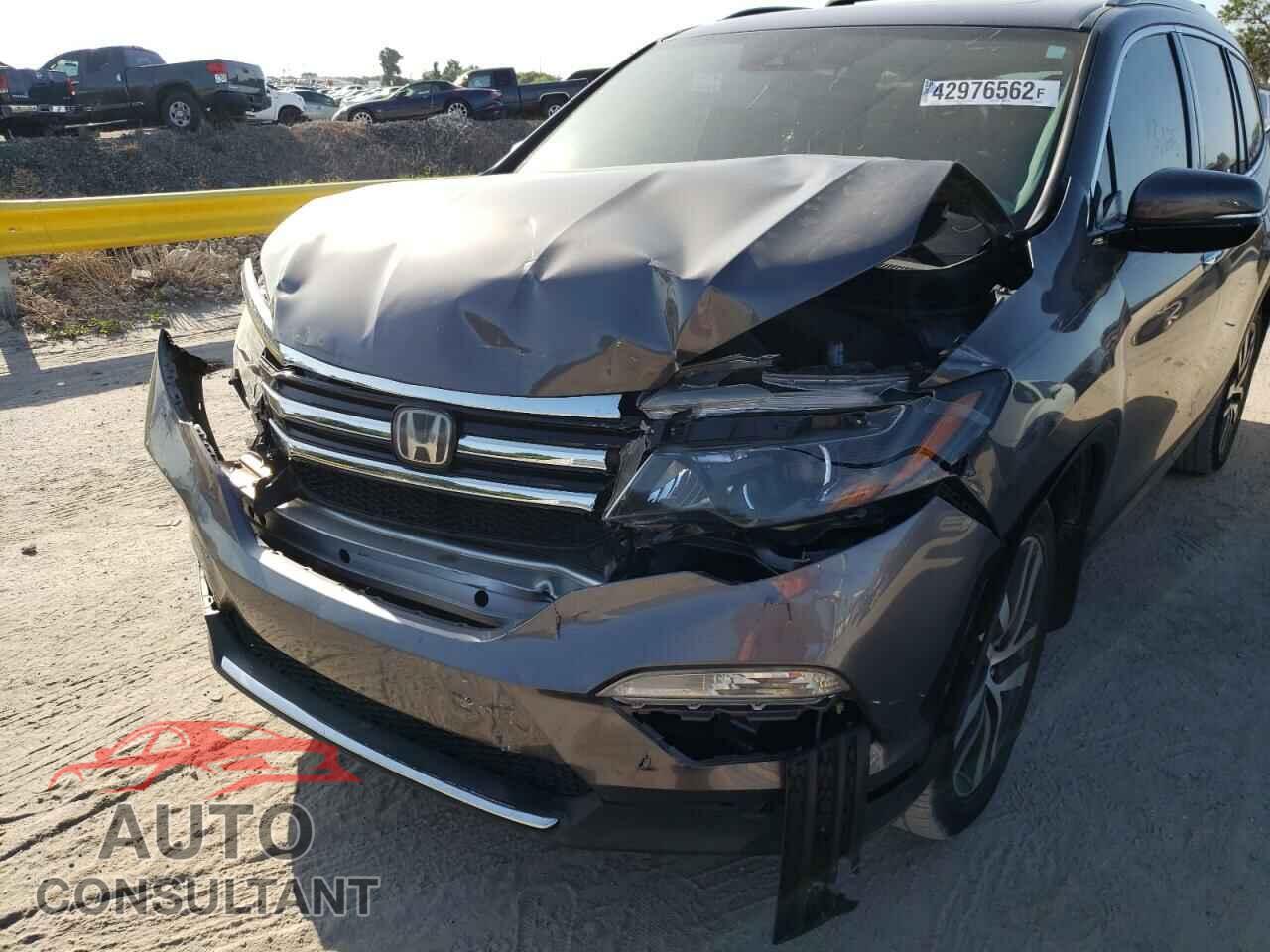 HONDA PILOT 2017 - 5FNYF5H91HB020224