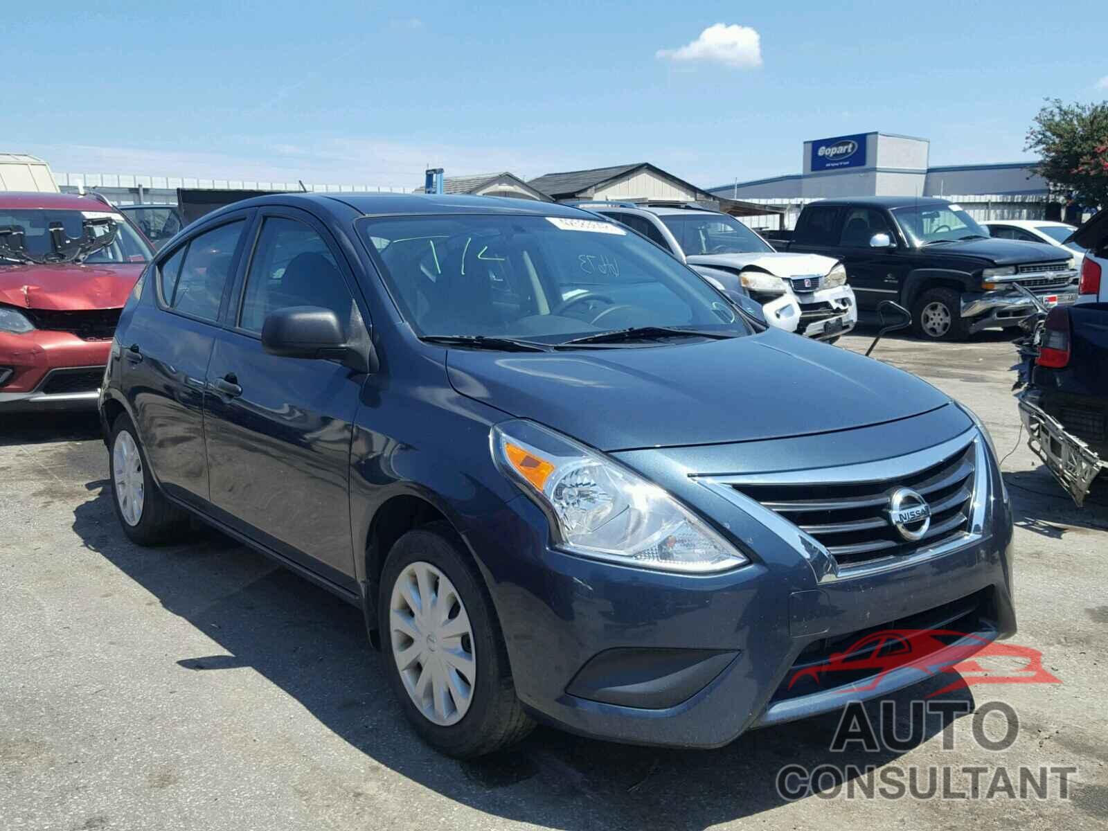 NISSAN VERSA 2015 - 3N1CN7AP8FL818254