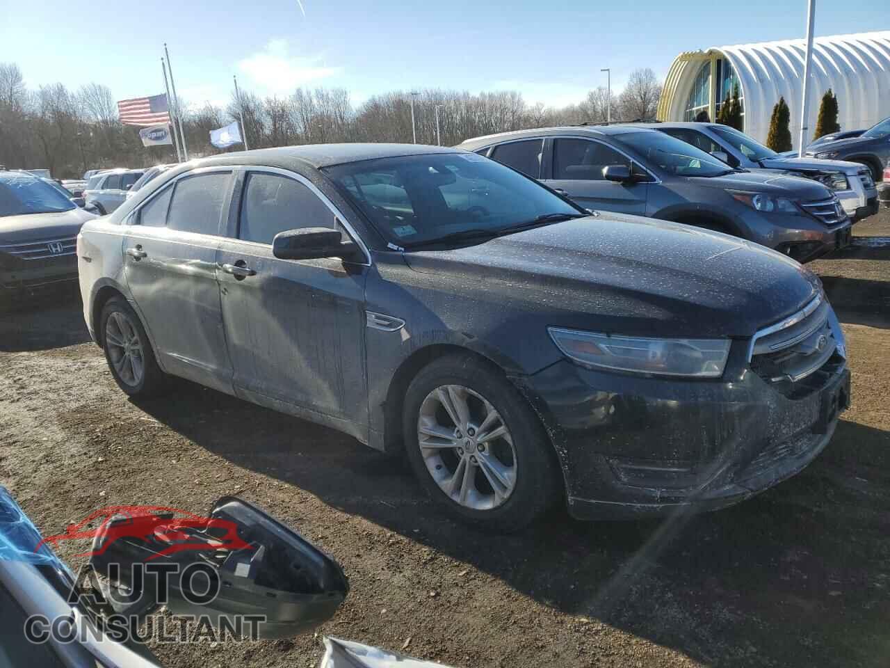 FORD TAURUS 2013 - 1FAHP2E89DG199464