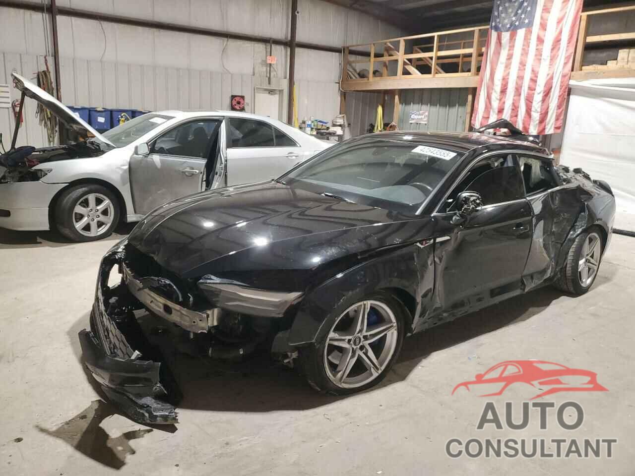 AUDI A5 2021 - WAUDACF53MA044669