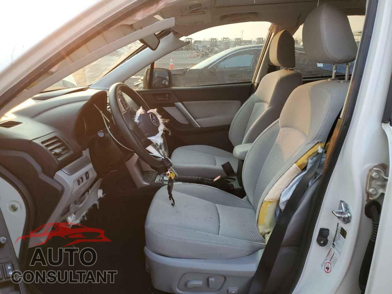 SUBARU FORESTER 2015 - JF2SJADC4FH447913