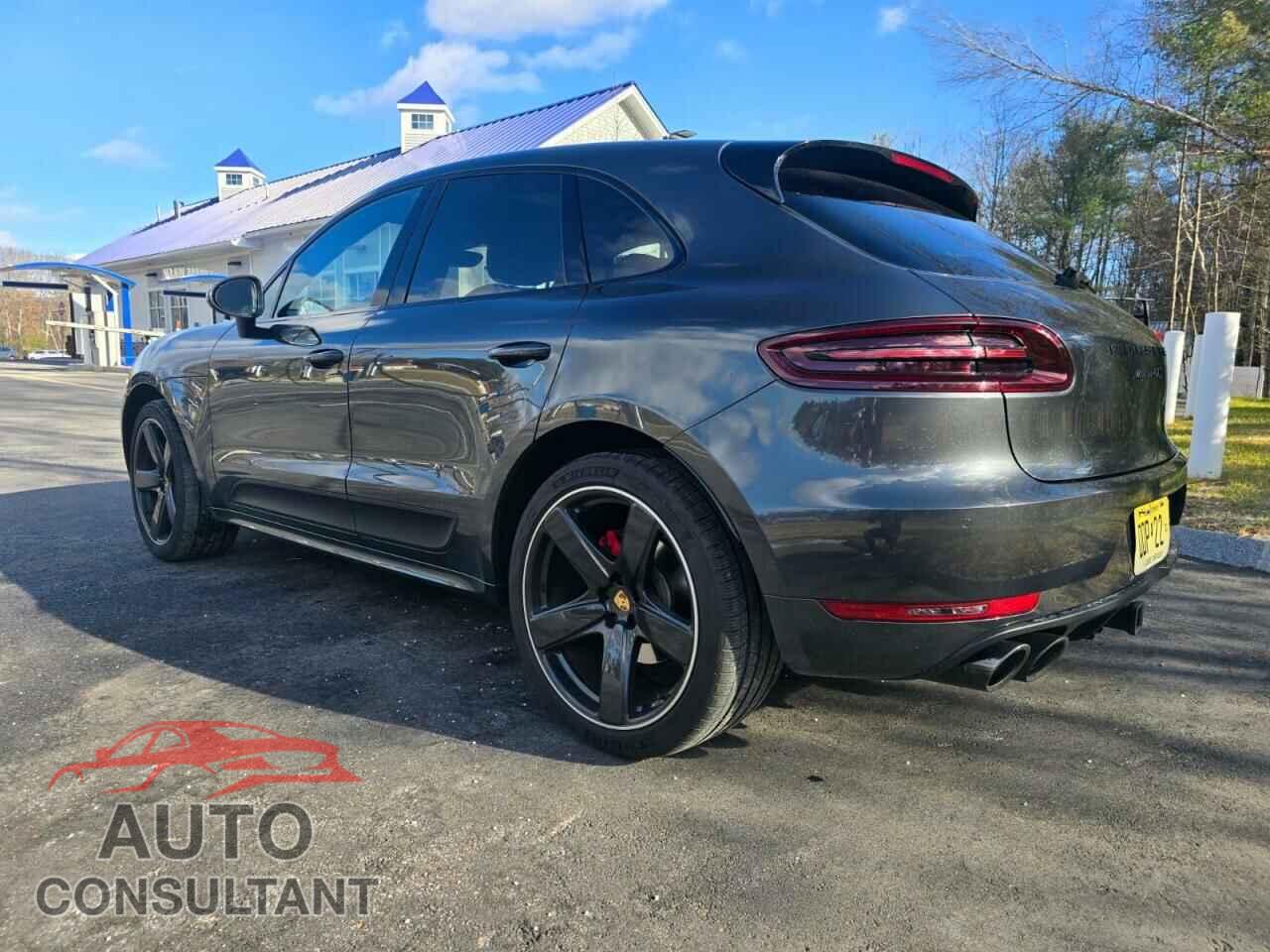 PORSCHE MACAN 2017 - WP1AG2A56HLB51360