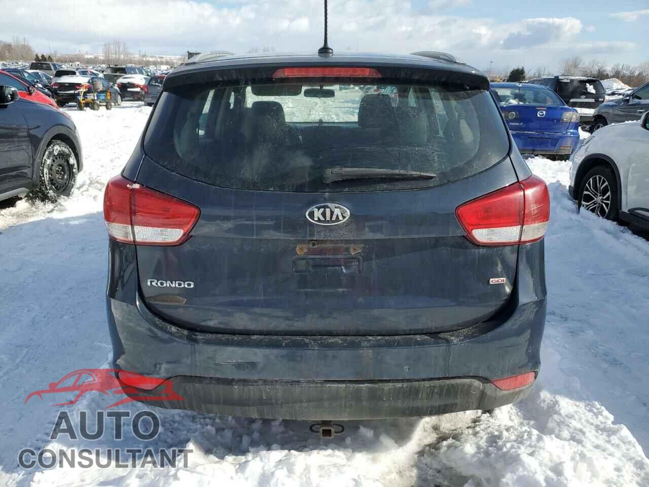 KIA RONDO 2014 - KNAHT8A33E7041297