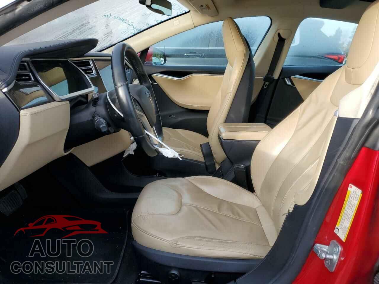 TESLA MODEL S 2013 - 5YJSA1CN3DFP11721