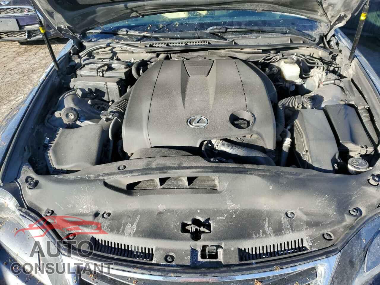 LEXUS IS 2014 - JTHCF1D2XE5003106