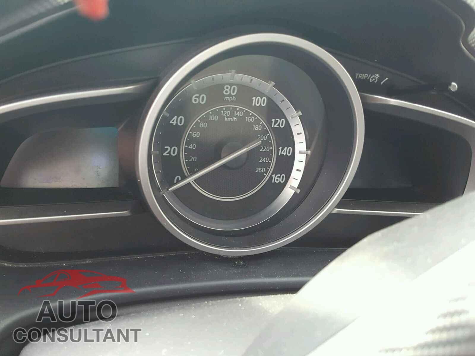 MAZDA 3 2015 - JM1BM1V77F1242845