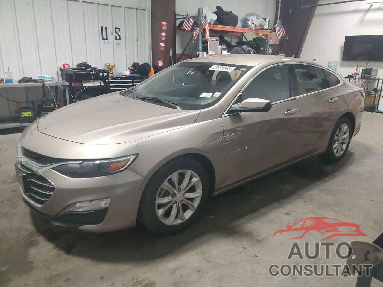 CHEVROLET MALIBU 2022 - 1G1ZD5ST5NF180783