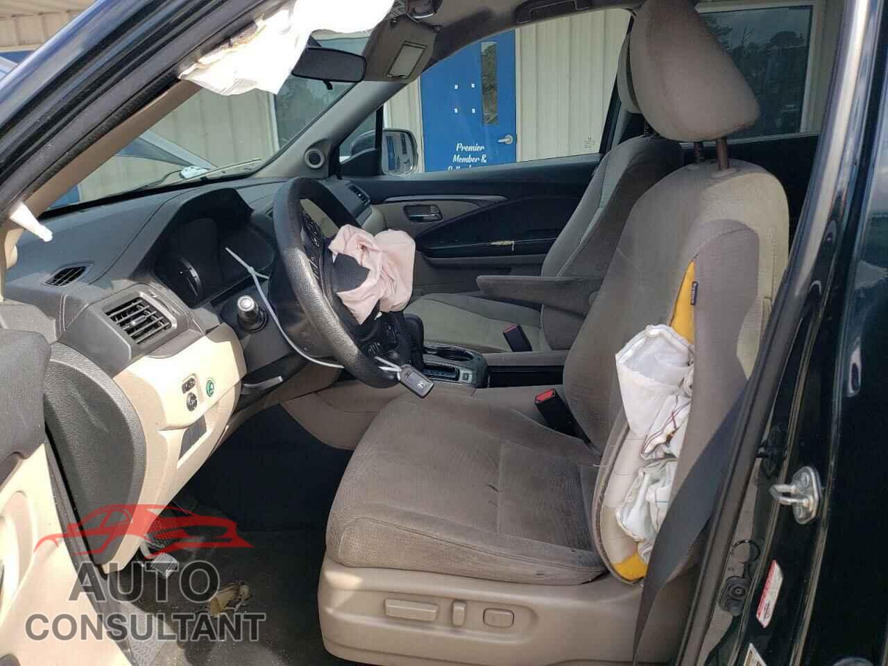 HONDA PILOT 2016 - 5FNYF5H33GB031493
