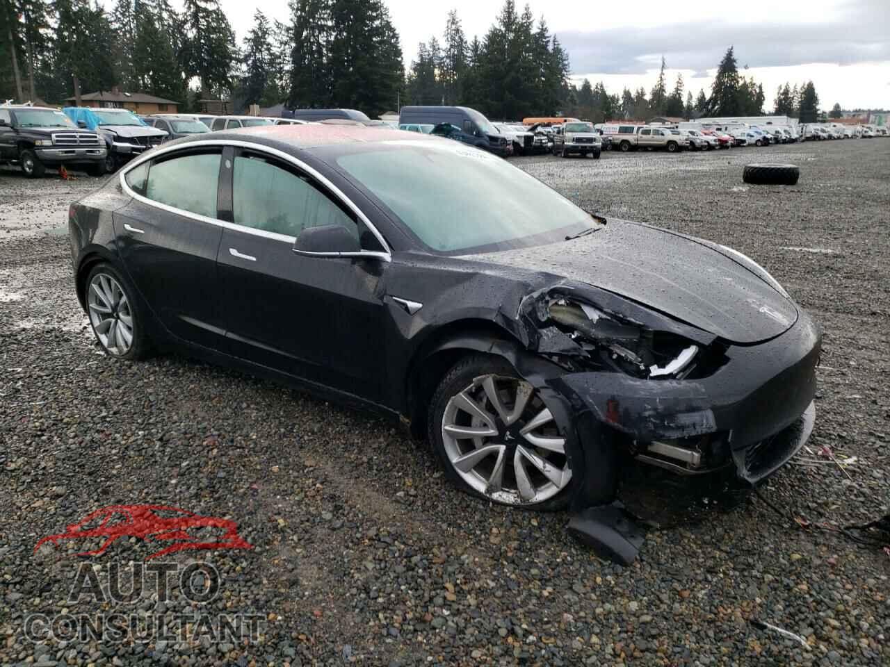 TESLA MODEL 3 2018 - 5YJ3E1EB3JF071680