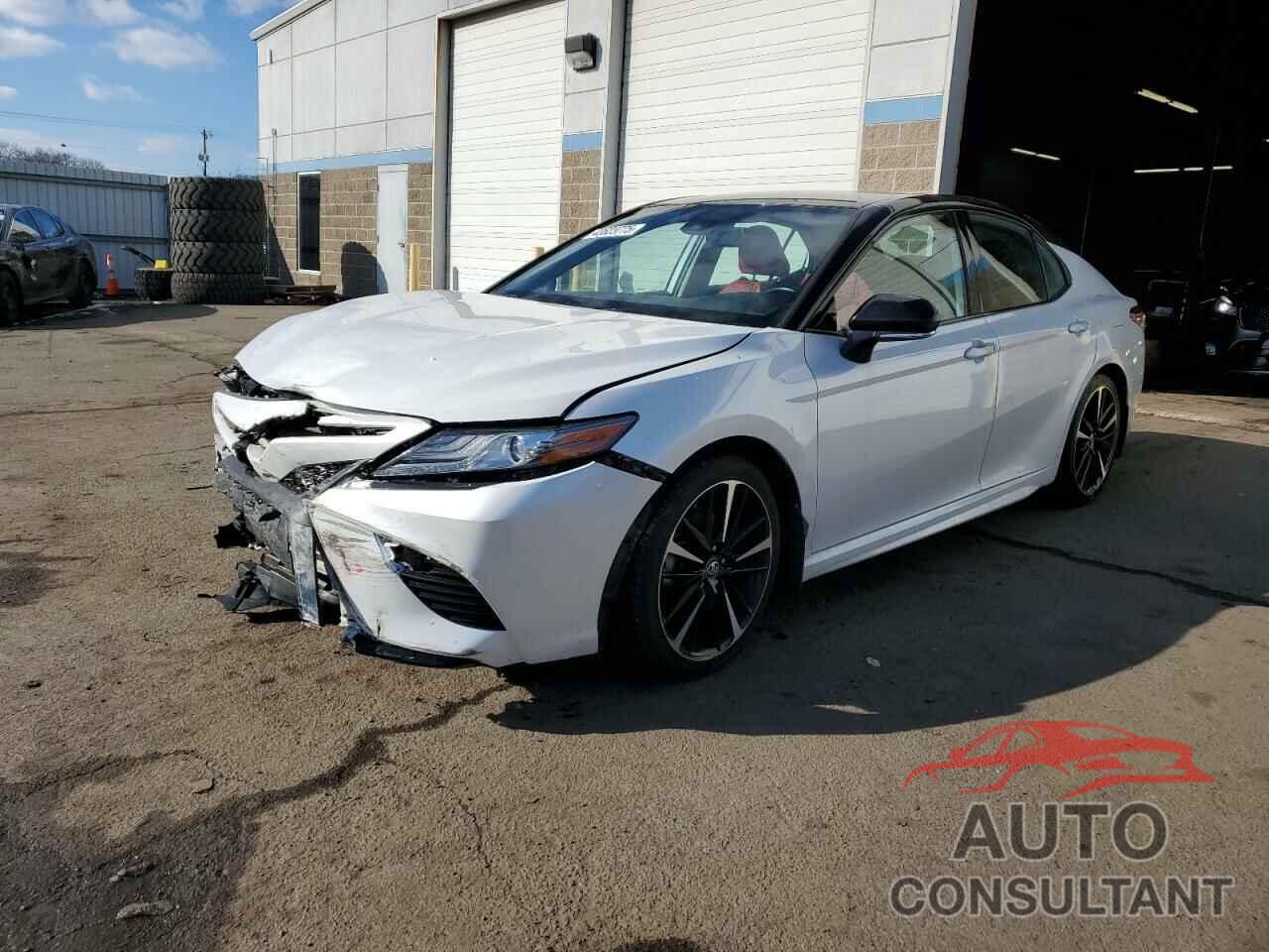 TOYOTA CAMRY 2019 - 4T1B61HK5KU289001
