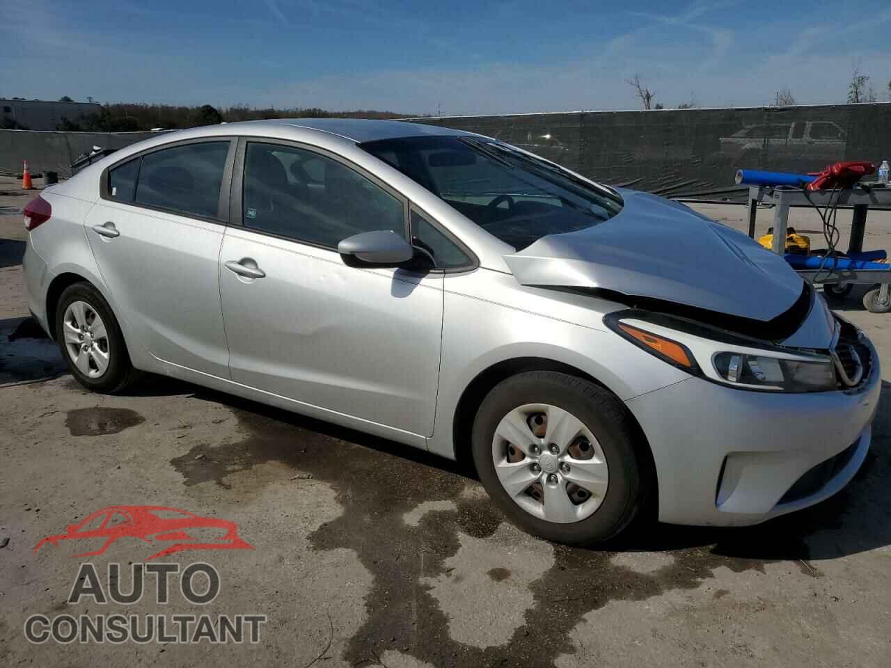 KIA FORTE 2017 - 3KPFL4A71HE017784
