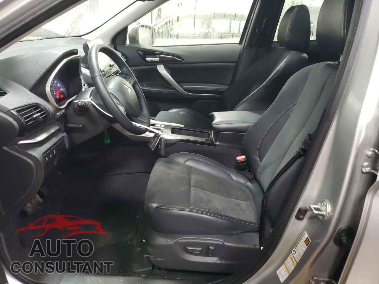 MITSUBISHI ECLIPSE 2022 - JA4ATWAA3NZ059806