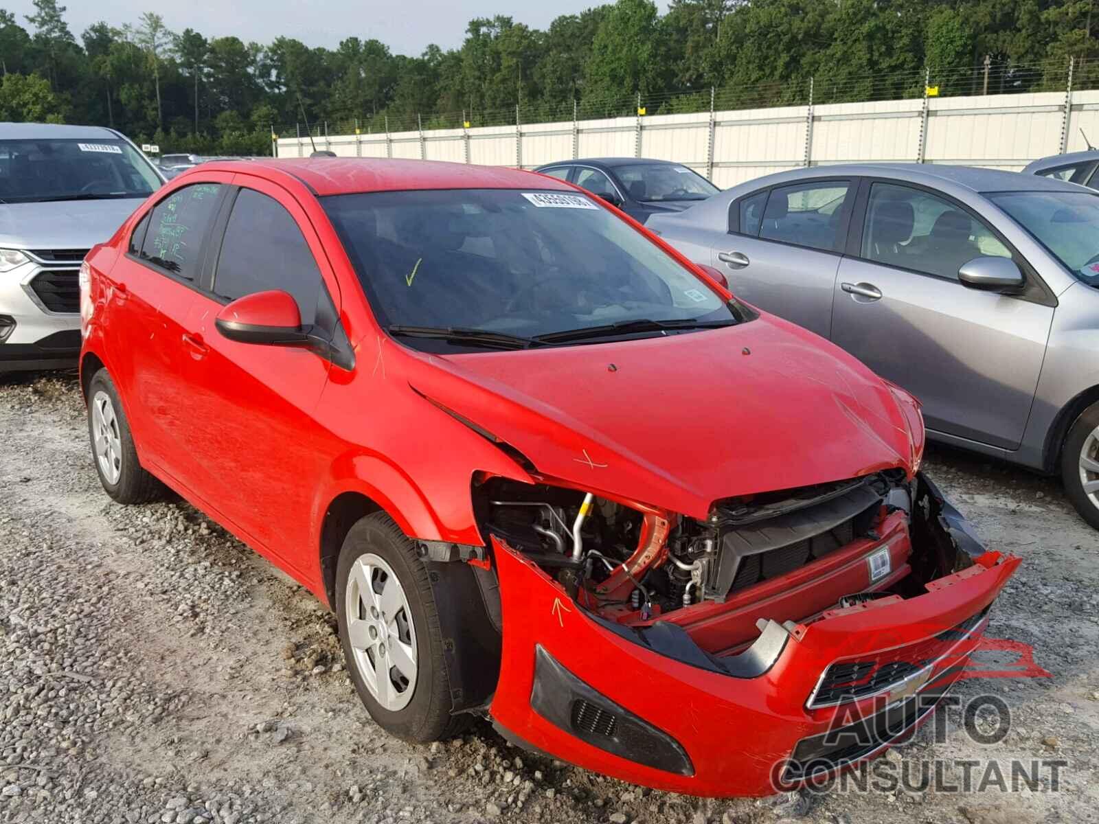 CHEVROLET SONIC 2015 - 1G1JA5SH3F4110990