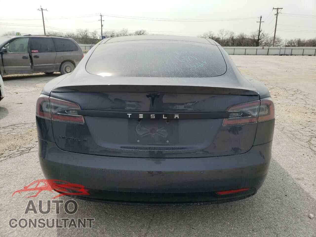 TESLA MODEL S 2016 - 5YJSA1E22GF170233