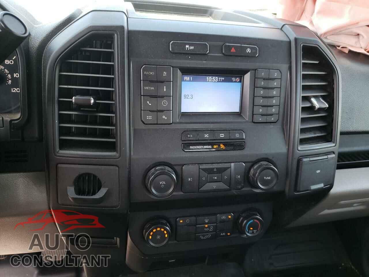 FORD F150 2019 - 1FTMF1CB2KKC87321