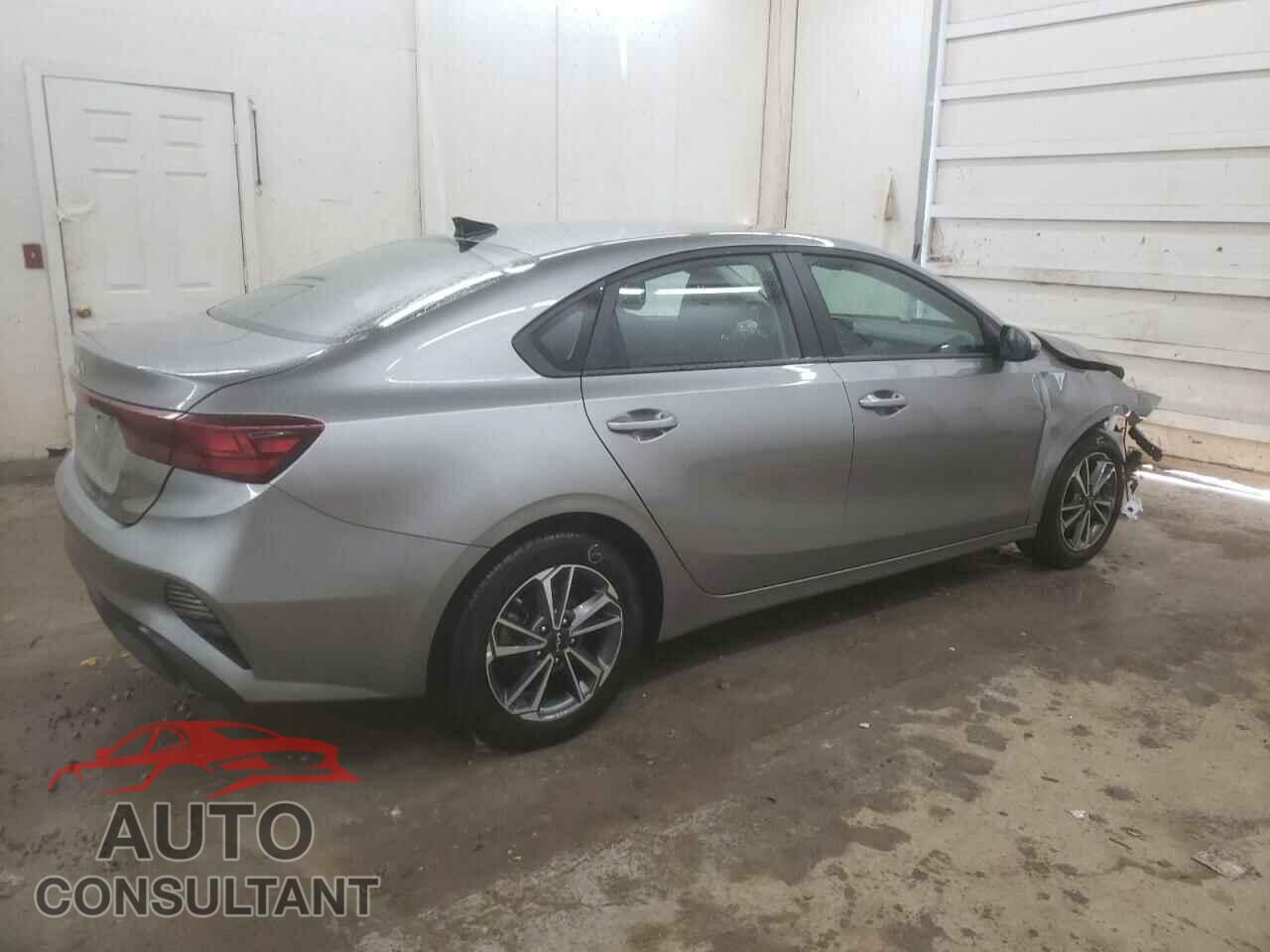 KIA FORTE 2023 - 3KPF24AD1PE627398